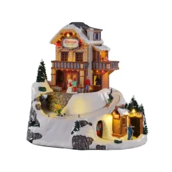 Lemax Ski Village Deluxe Pack con Neve in Omaggio